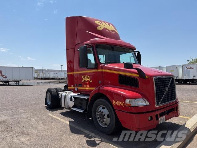 Volvo VNM Влекачи