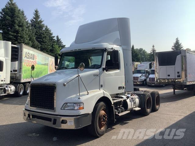 Volvo VNM Влекачи