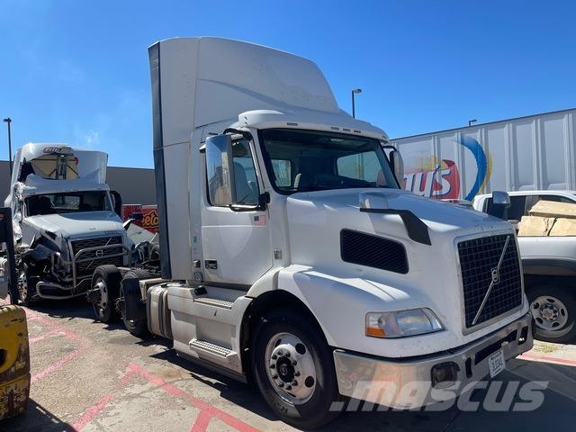 Volvo VNM Влекачи