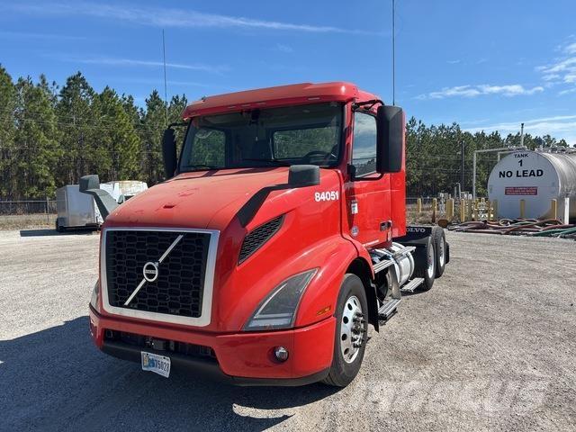 Volvo VNR Влекачи