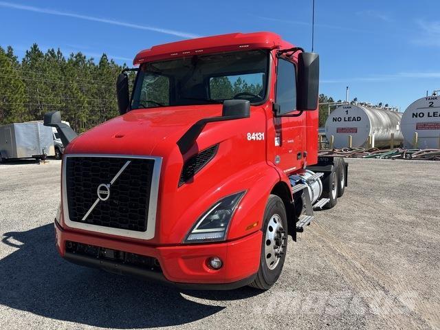 Volvo VNR Влекачи