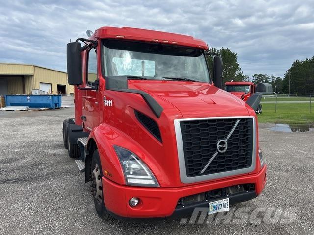 Volvo VNR Влекачи