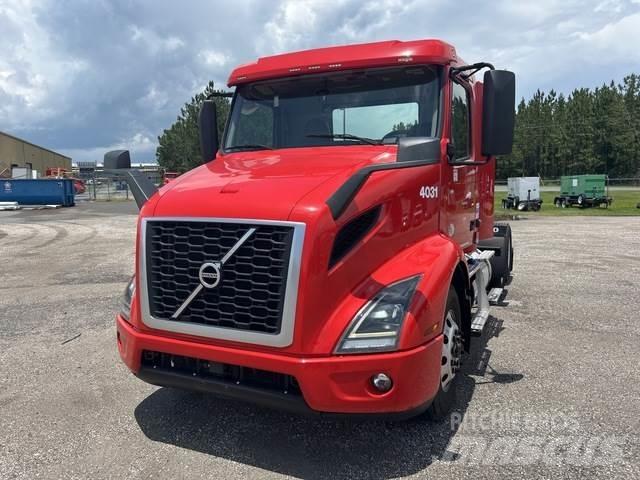 Volvo VNR Влекачи