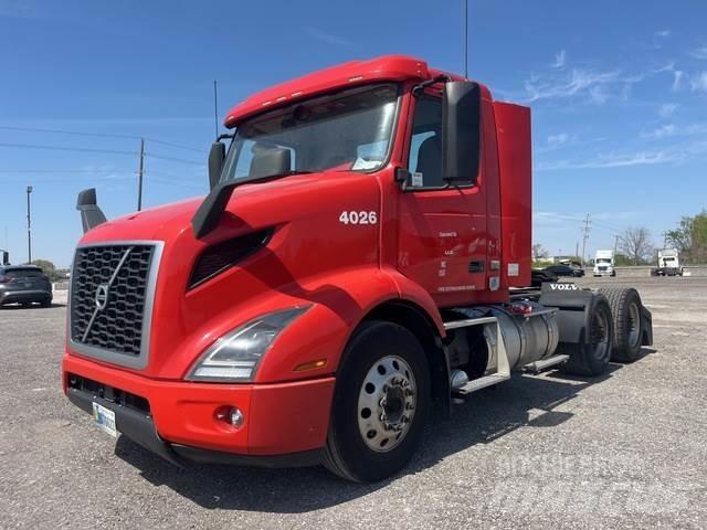 Volvo VNR Влекачи