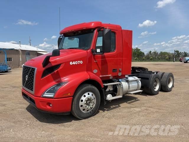 Volvo VNR Влекачи