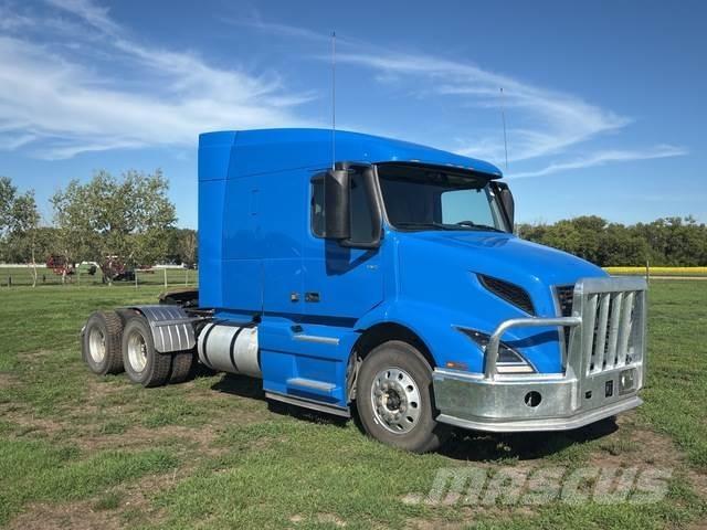 Volvo VNR Влекачи