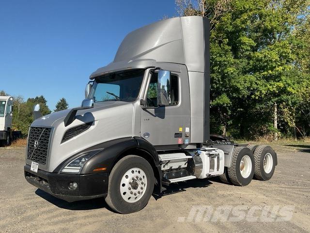 Volvo VNR Влекачи