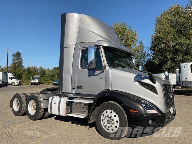 Volvo VNR Влекачи