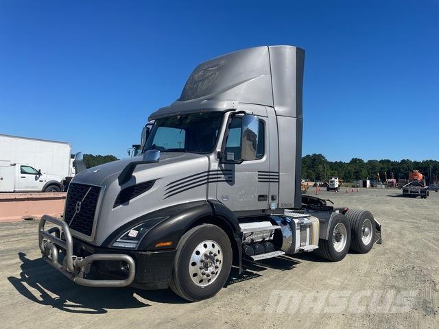 Volvo VNR Влекачи