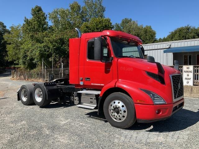 Volvo VNR Влекачи