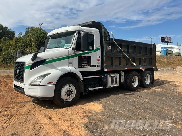 Volvo VNR Самосвал