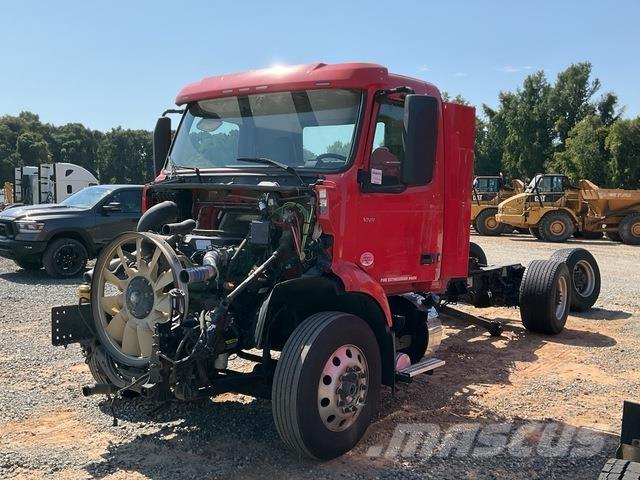 Volvo VNR Влекачи