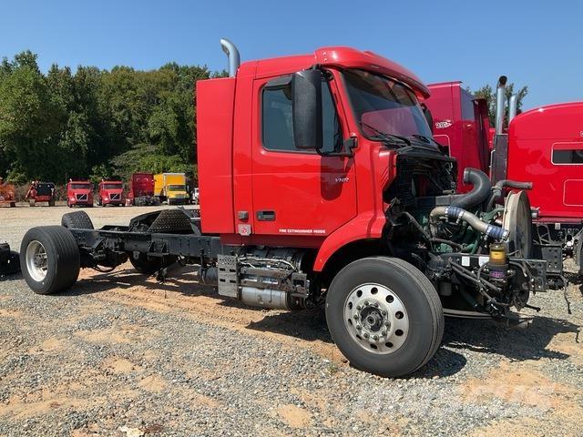 Volvo VNR Влекачи