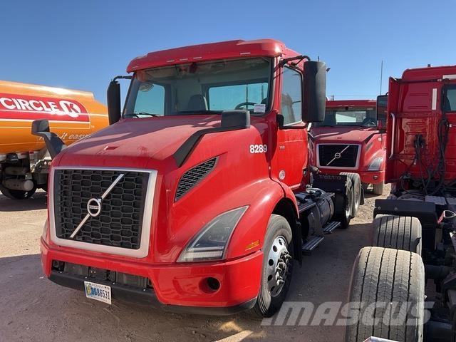 Volvo VNR Влекачи