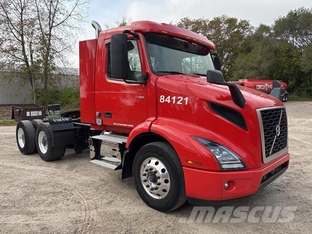 Volvo VNR Влекачи