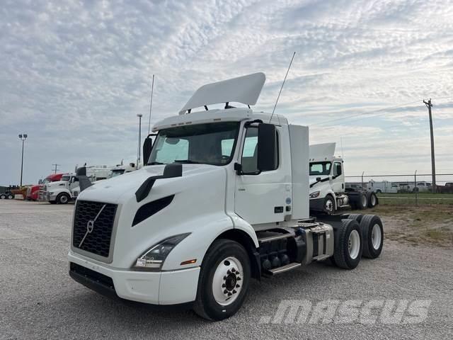 Volvo VNR64300 Влекачи