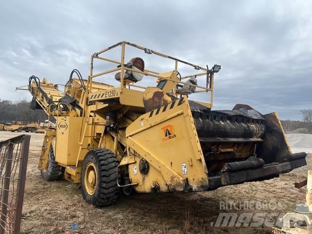 Weiler E1250A Превозни средства за транспортиране на материали
