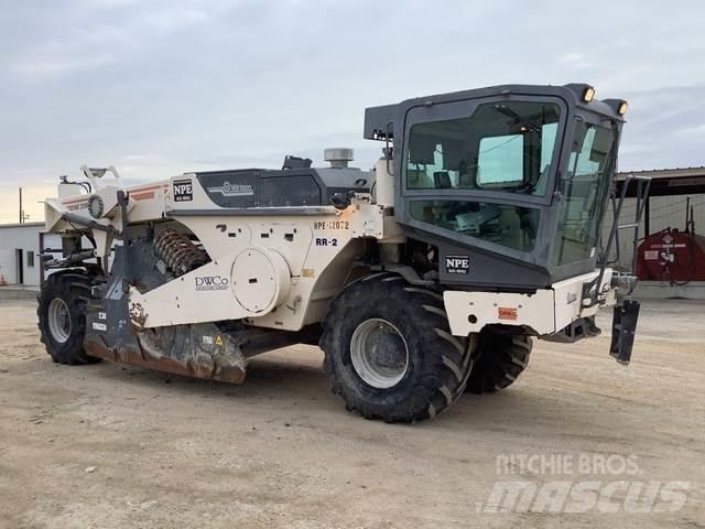 Wirtgen WR2000 Уплътнители за почва
