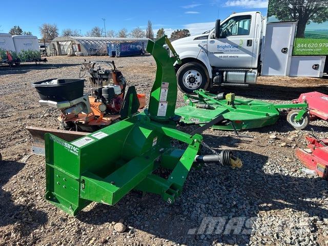 Woods SB74C Снегохвъргачки
