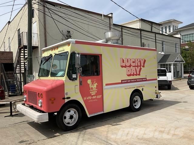 Workhorse P42 Товарни камиони за напитки