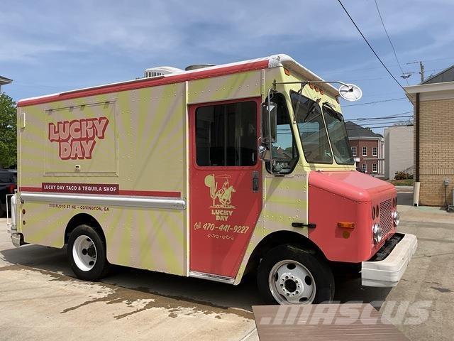 Workhorse P42 Товарни камиони за напитки