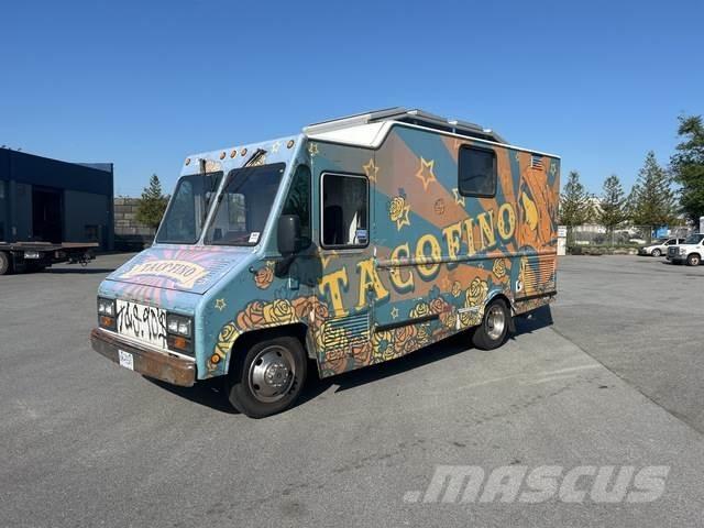 Workhorse Work Товарни камиони за напитки