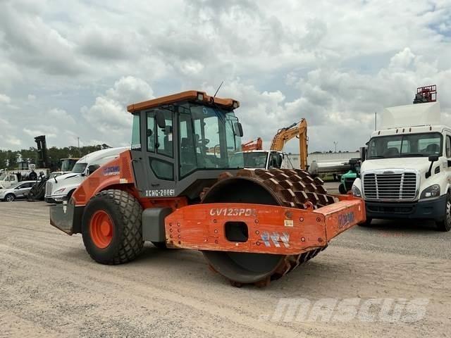XCMG CV123PDU Еднобарабанни ролки
