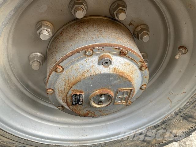 XCMG GTBZ32S Телескопични повдигачи
