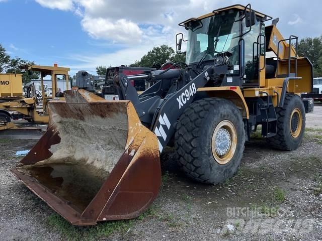 XCMG XC948 Колесни товарачи