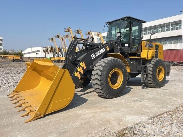 XCMG XC956 Колесни товарачи