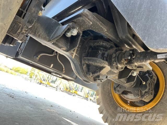 XCMG XC956 Колесни товарачи