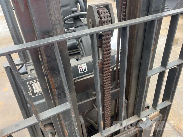 XCMG XCB-TW18 Електрически вилични кари-повдигачи