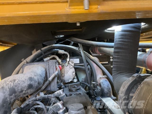 XCMG XGC130-I Верижни кранове
