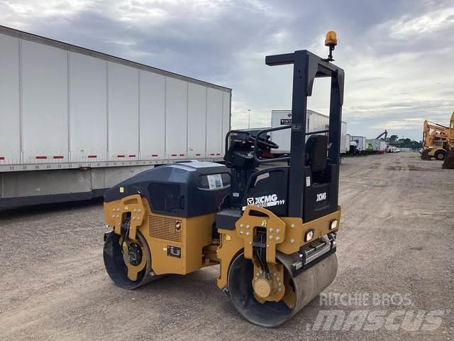 XCMG XMR303S Двойни барабанни ролки

