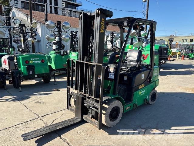 Yale GTP050LX Вилични кари-повдигачи - други