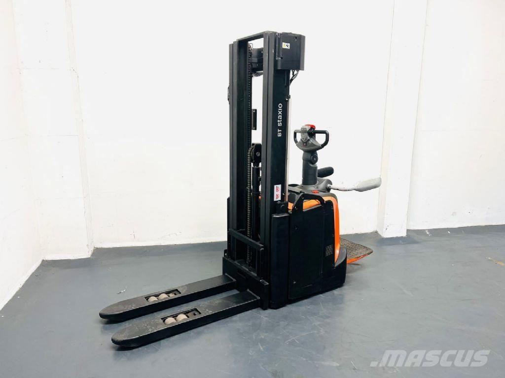 BT SPE160L Колички високоповдигачи с теглич