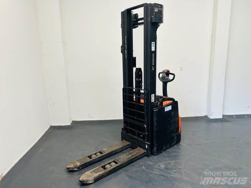 BT SWE160 Колички високоповдигачи с теглич