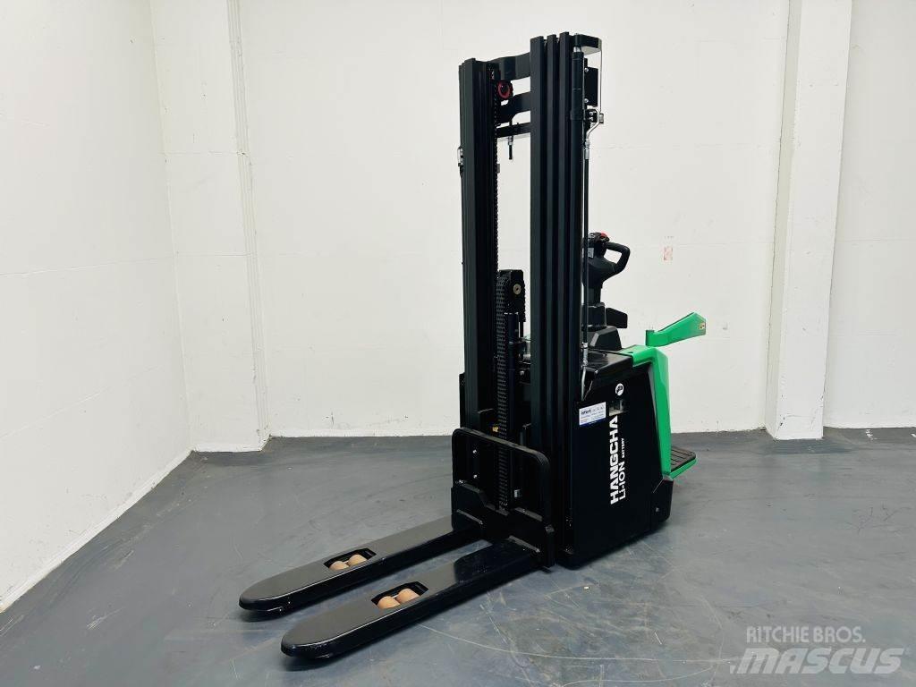 Hangcha CDD20-XT1S-SI Самоходни товарачи