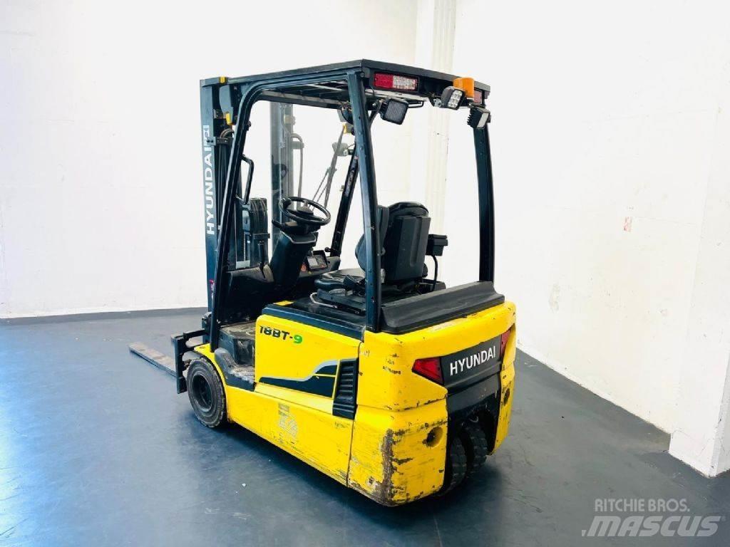 Hyundai 18BT-9 Електрически вилични кари-повдигачи