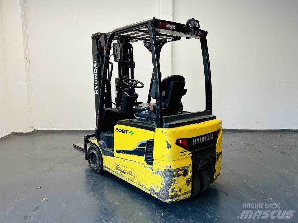 Hyundai 20BT-9 Електрически вилични кари-повдигачи