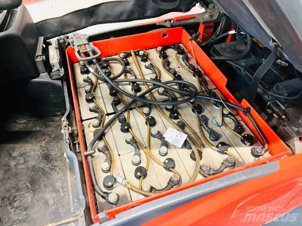 Linde E20PH-02 Електрически вилични кари-повдигачи