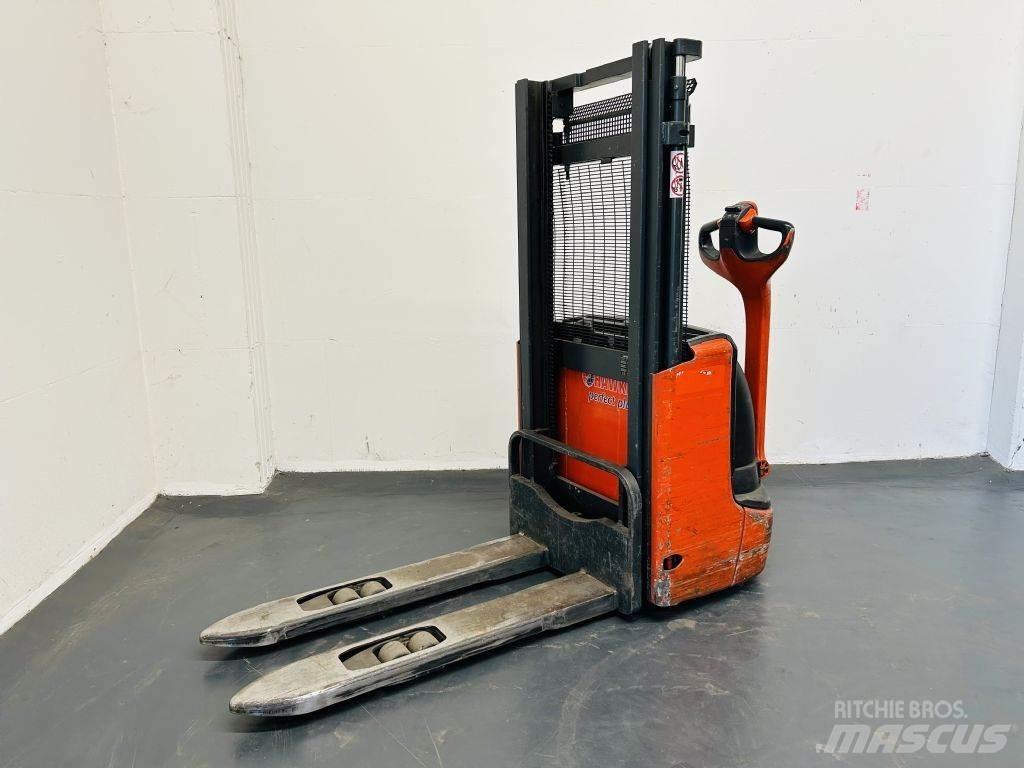 Linde L10 Колички високоповдигачи с теглич