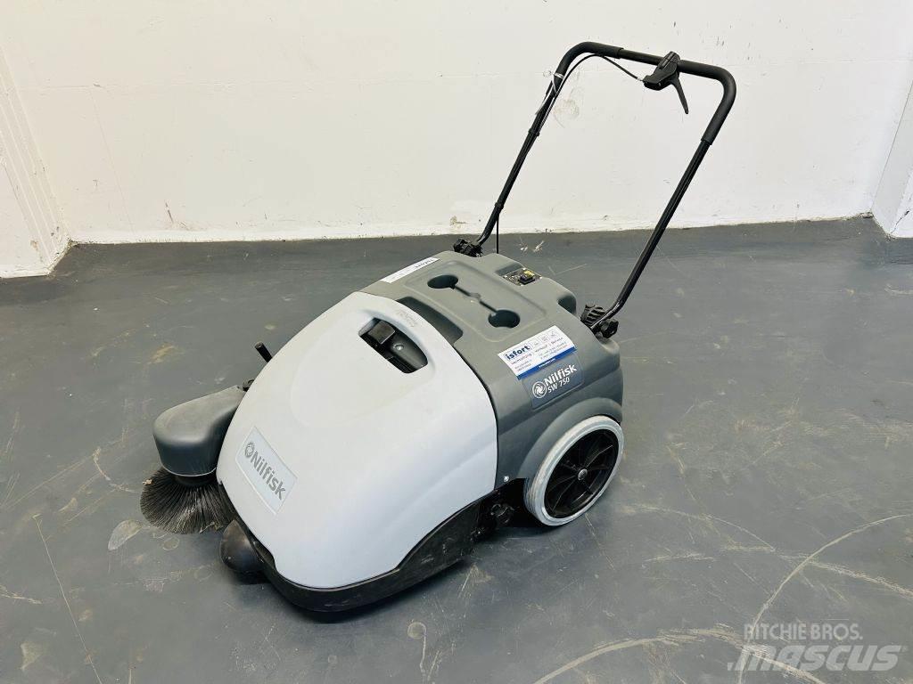 Nilfisk SW750 Автоматични метачки с четки