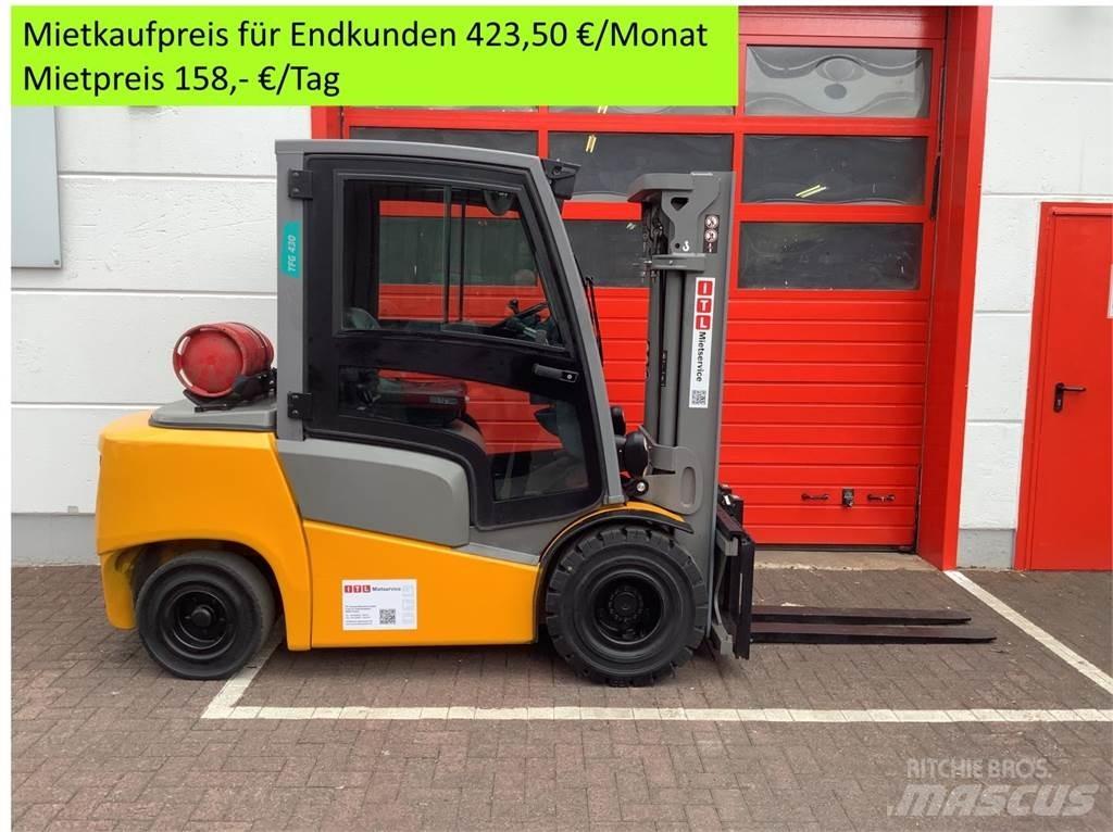 Jungheinrich TFG430 Камиони с АГУ