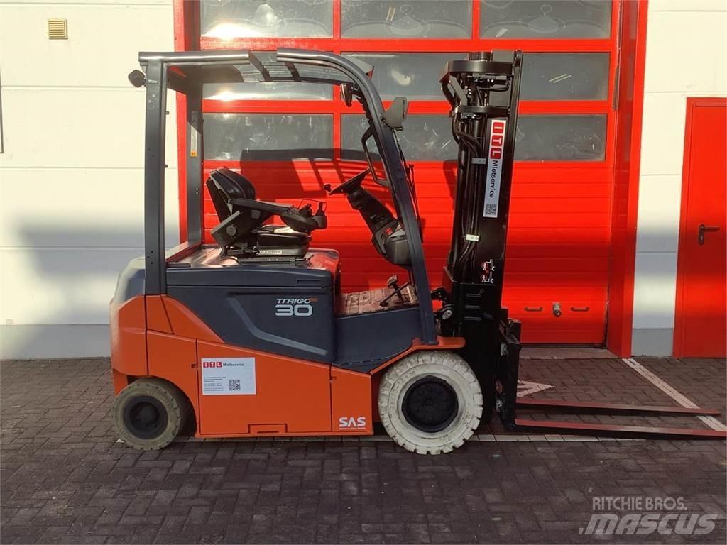 Toyota 8FBMKT30 Електрически вилични кари-повдигачи