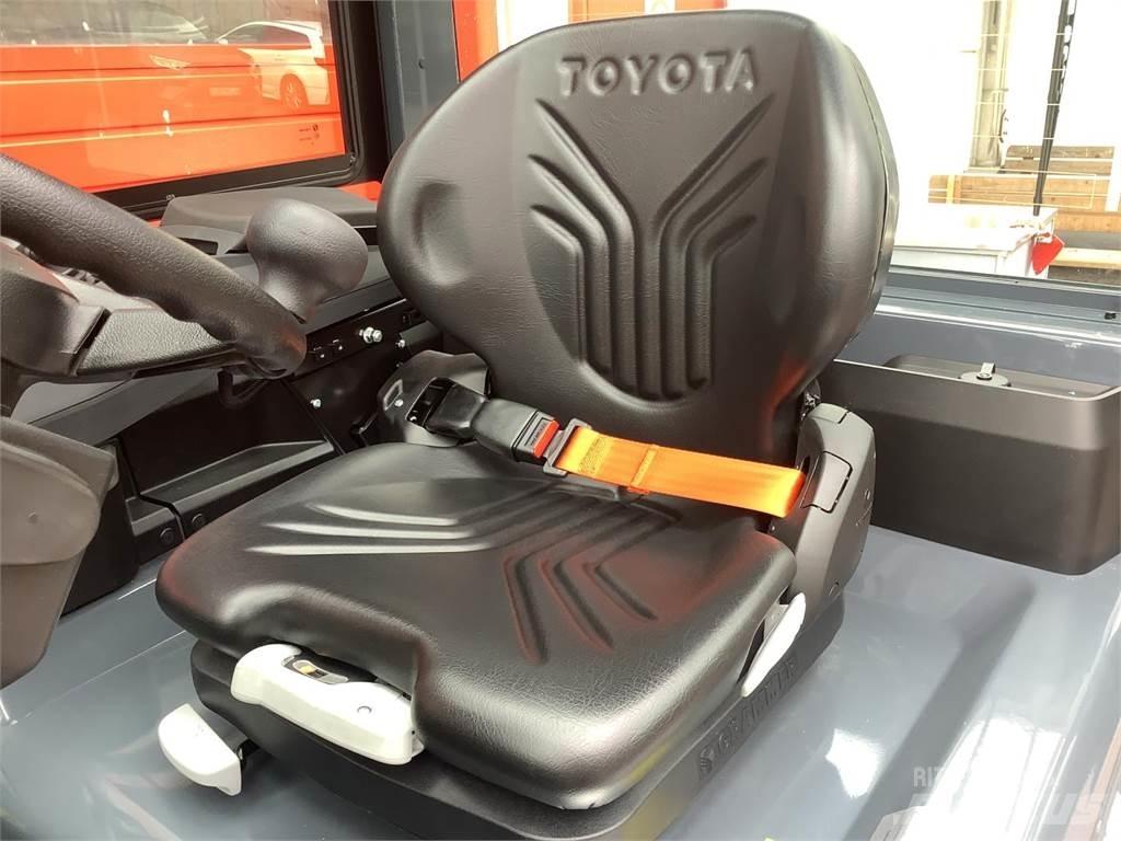 Toyota 9FBMK30T Електрически вилични кари-повдигачи