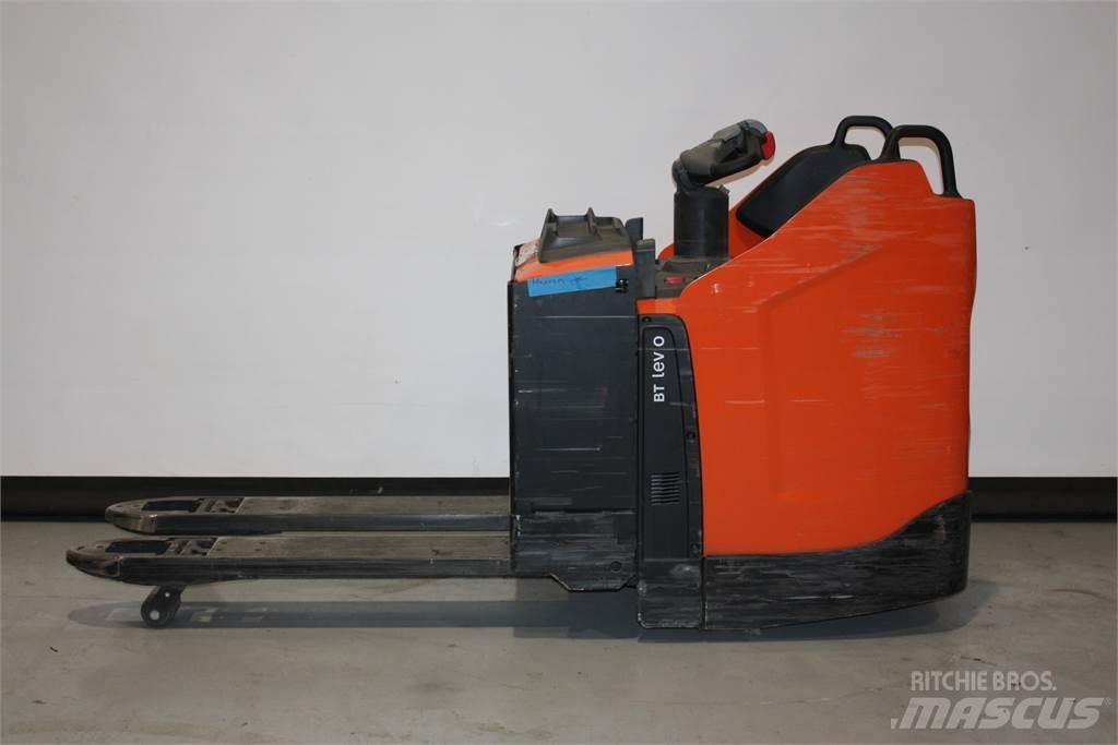 Toyota LPE220 Нископовдигач