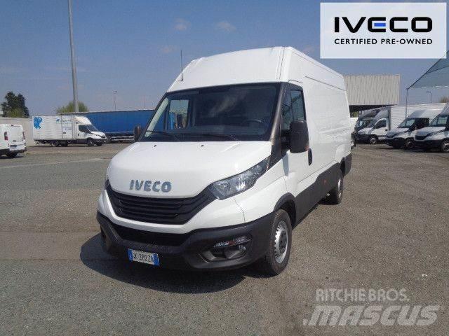 Iveco 35S14 Фургони
