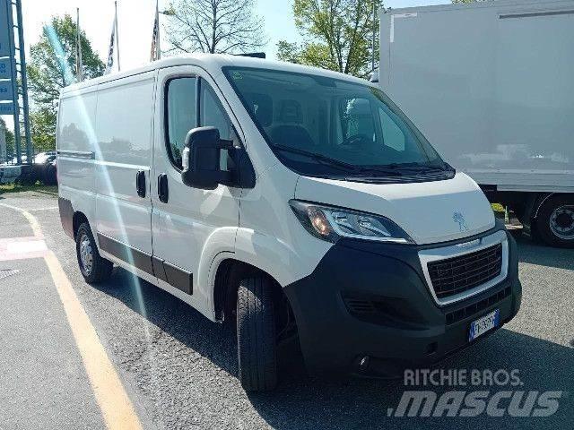 Peugeot BOXER Фургони
