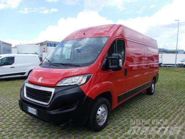 Peugeot BOXER Фургони
